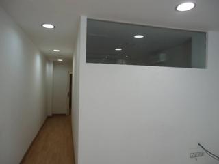 Rent Business premise in Valldaura-Carretera de Cardona. Local en alquiler