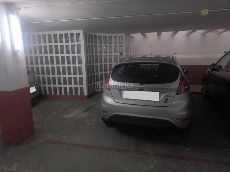 Foto 345f1c1c-1118-443c-a623-b79f16fcfb6f. Parking coche dos plazas de parquing en venta en Poble Nou Manresa