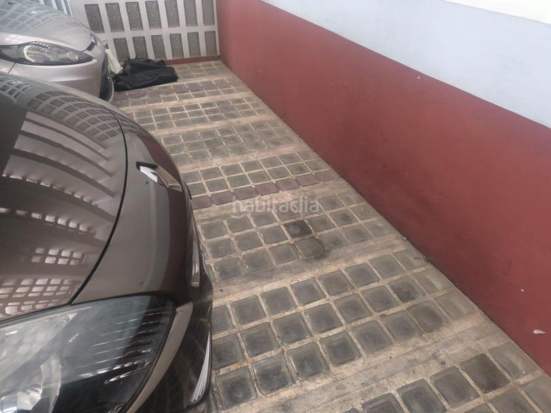 Foto 6b269808-8ddf-4518-b157-9055dae2e257. Parking coche dos plazas de parquing en venta en Poble Nou Manresa