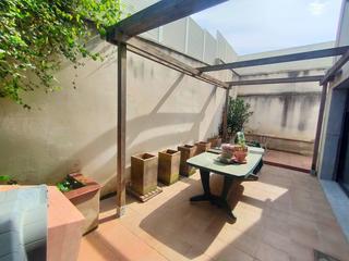 Casa adossada a Pont de Vilomara i Rocafort (El). Casa esquinera en venta con 2 terrazas 90m230m2 y garaje 60m2