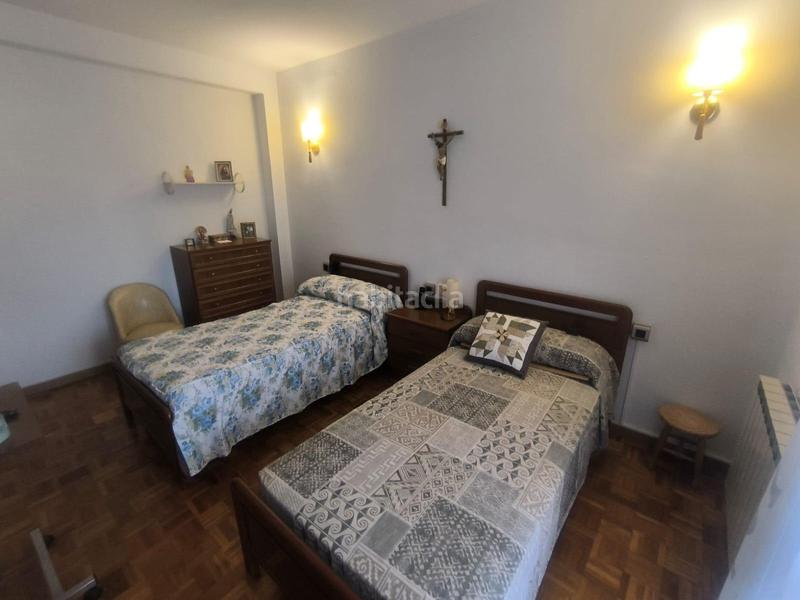 Foto 0f1004b0-a194-4d9a-84e1-6cbc696f2475. Piso  en venta con parquing, trastero y terraza 15m2 en Manresa