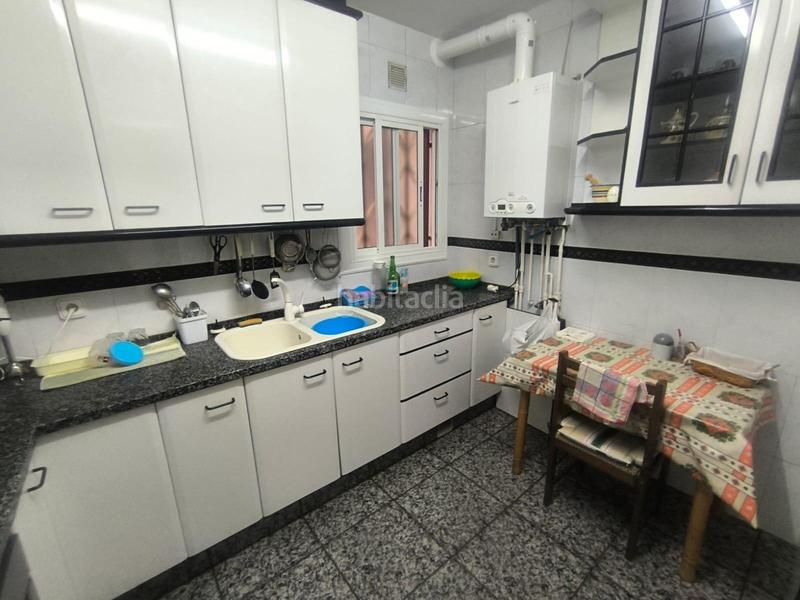 Foto b47dd0e7-bfae-49f8-b4c1-d8df5a72f047. Piso  en venta con parquing, trastero y terraza 15m2 en Manresa