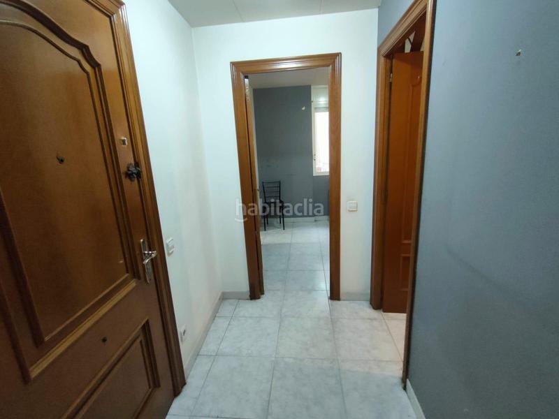 Foto bf18ab38-724d-476d-b694-4034cb9835c6. Alquiler piso  en alquiler ideal estudiantes junto a zona universitaria en Manresa