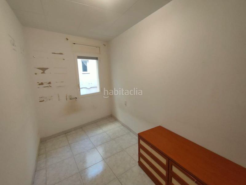 Foto f24c166c-8570-433a-9985-a4843ef5e2fc. Alquiler piso  en alquiler ideal estudiantes junto a zona universitaria en Manresa