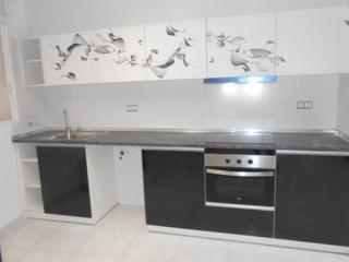 Pis a Barri Antic. Piso semireformado en venta