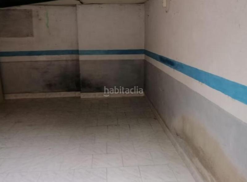 Foto dbc2f084-4291-4faa-b33c-b192ae9f19d9. Aparcament cotxe a Poble Nou Manresa