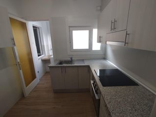 Pis a Plaça Catalunya. Piso en venta con trastero