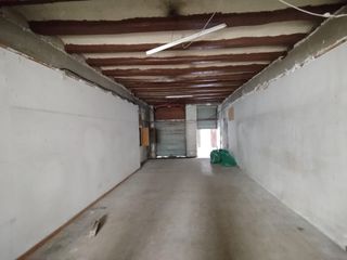 Lloguer Local Comercial a Barri Antic. Local en alquiler