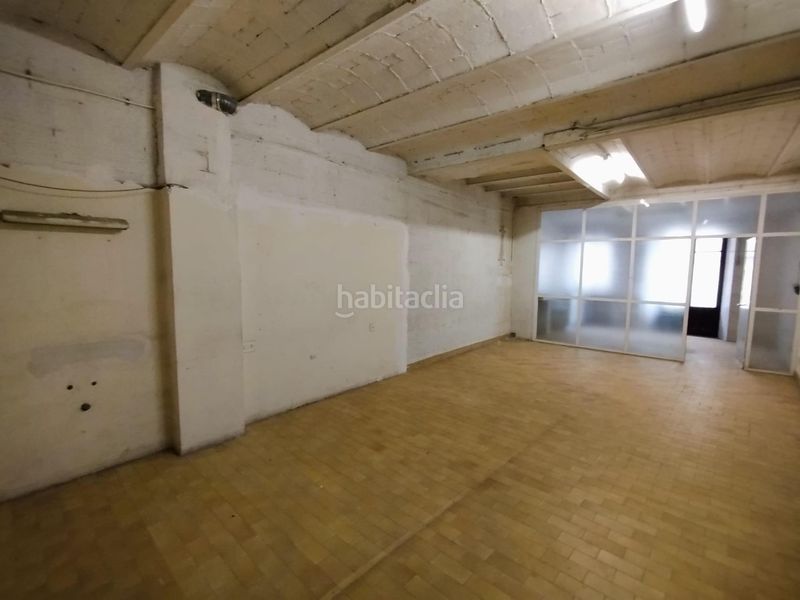 Foto ba70e24a-501b-44b7-a4cc-64761a84e143. Affitto edificio in Barri Antic Manresa