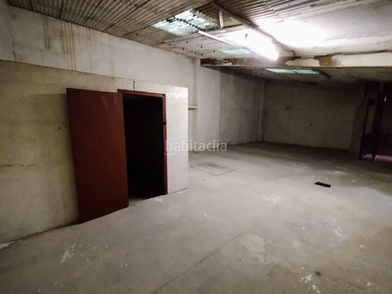 Foto af040edc-adeb-468a-9af6-7b8314359cb2. Lloguer edifici a Barri Antic Manresa