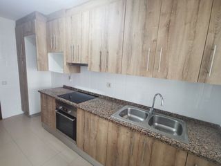 Affitto Appartamento in Poble Nou. Piso en alquiler con parquing adicional