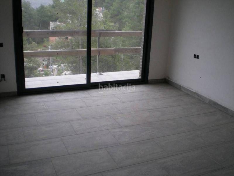 Foto 2b6284df-2ca3-4eb0-a884-a934fdc696ca. Haus mit heizung parking in Castellgalí