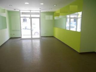 Rent Business premise in Puig-reig. Local de alquiler con vivienda