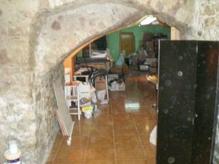 Lloguer Local Comercial en Sant Fruitós de Bages. Local en alquiler