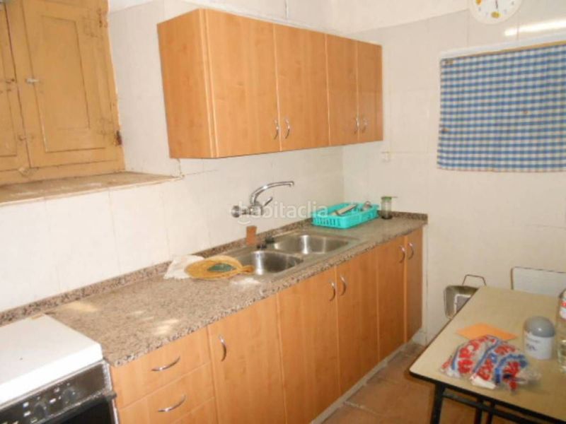 Foto 383f6d1a-a685-403a-bb1d-d2c6fa157f78. Casa adossada a Artés