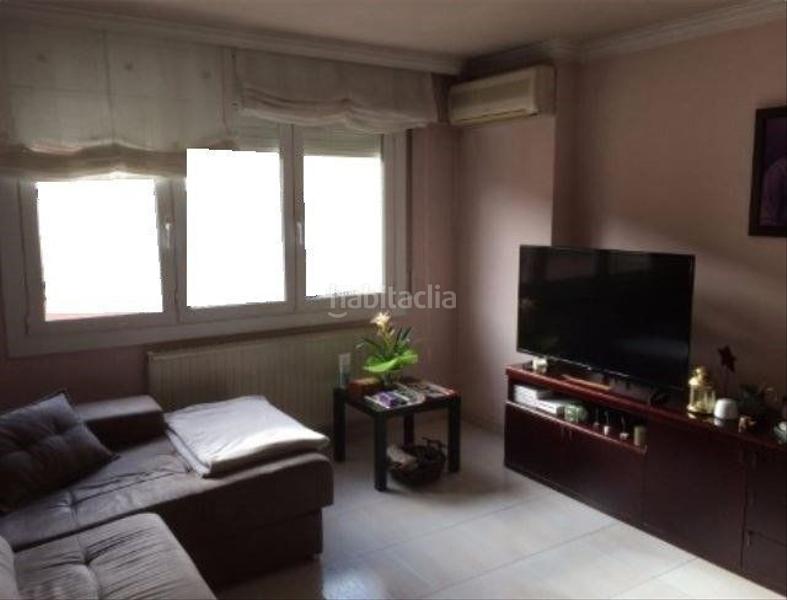 Foto fb421477-5cca-4bd4-9852-32bdb012d073. Dúplex amb calefacció aparcament a Sant Vicenç de Castellet