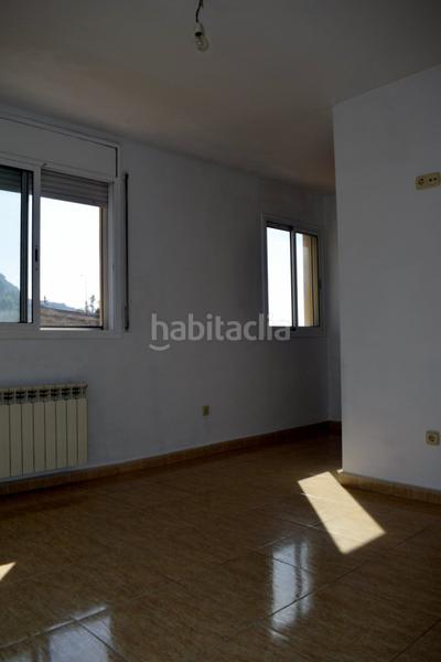 Foto 3996cea3-65f7-42ff-9995-6773dc37a09b. Maison avec chauffage parking dans La Balconada-Cal Gravat Manresa