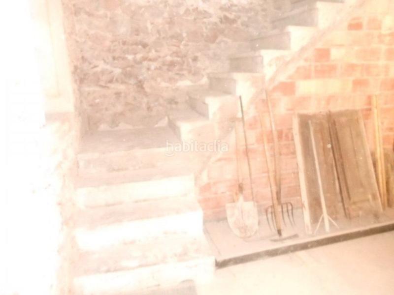 Foto 0ce9168a-9784-47f9-b964-c92308d49474. Casa a Barri Mion - Puigberenguer Manresa