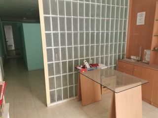 Lloguer Local Comercial en Navarcles. Local en alquiler