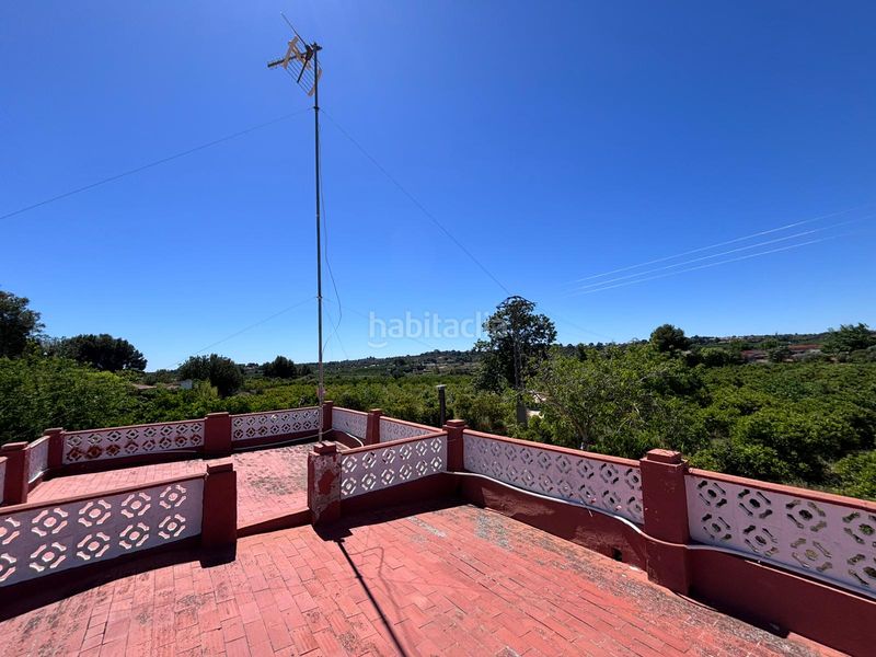 Foto 931a5da7-7e53-4711-b1e6-2b85b3807461. Casa amb xemeneia piscina a Cumbres de Calicanto Torrent