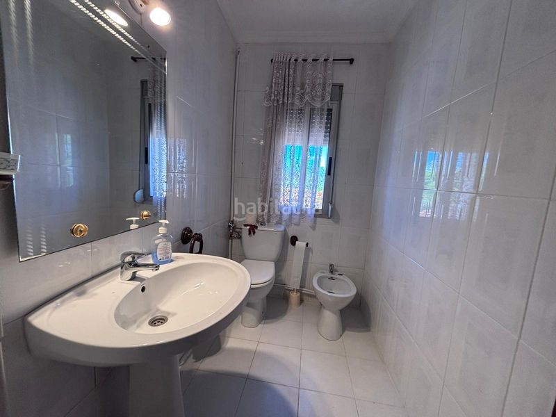 Foto b7c5a5ac-7054-43f8-8621-1f4675546f01. Casa amb xemeneia piscina a Cumbres de Calicanto Torrent