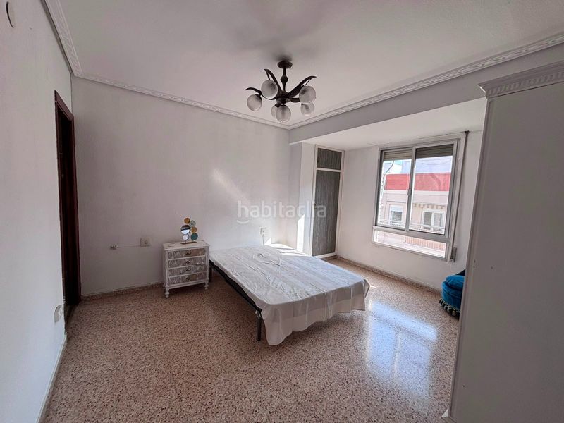 Foto ac9ea3a3-4d40-453b-a484-5b15629f9761. Pis a El Castell Burjassot