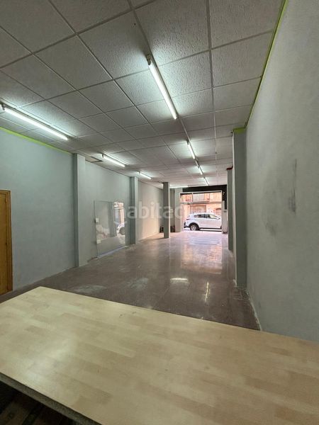 Foto 536a5df3-1d27-4cb7-b284-22e4bd517780. Local comercial a El Castell Burjassot