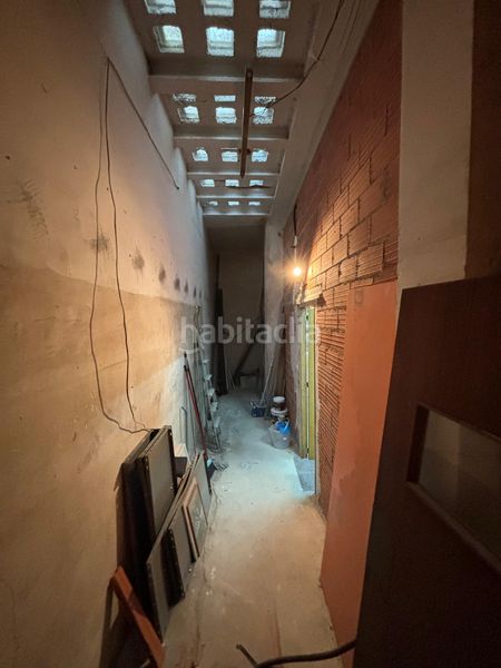 Foto f16f4faa-8e36-492b-857c-1d18b3ac31a0. Local comercial a El Castell Burjassot