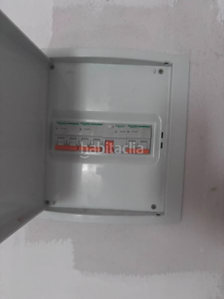 Foto 19f9238c-4cba-4c3e-bc15-0e2fdde9d5bd. Local comercial a Zona Campus Universitario Burjassot