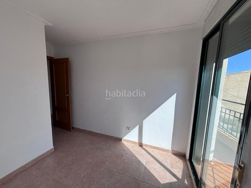 Foto 806c64de-22c2-49c5-a4df-945a0eebfe92. Lloguer casa amb aparcament a Benaguasil