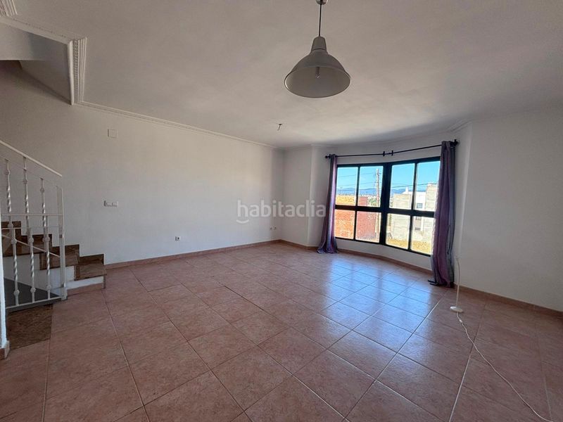 Foto a42f6694-15a8-4bc0-b7a7-a470e8ec367e. Lloguer casa amb aparcament a Benaguasil