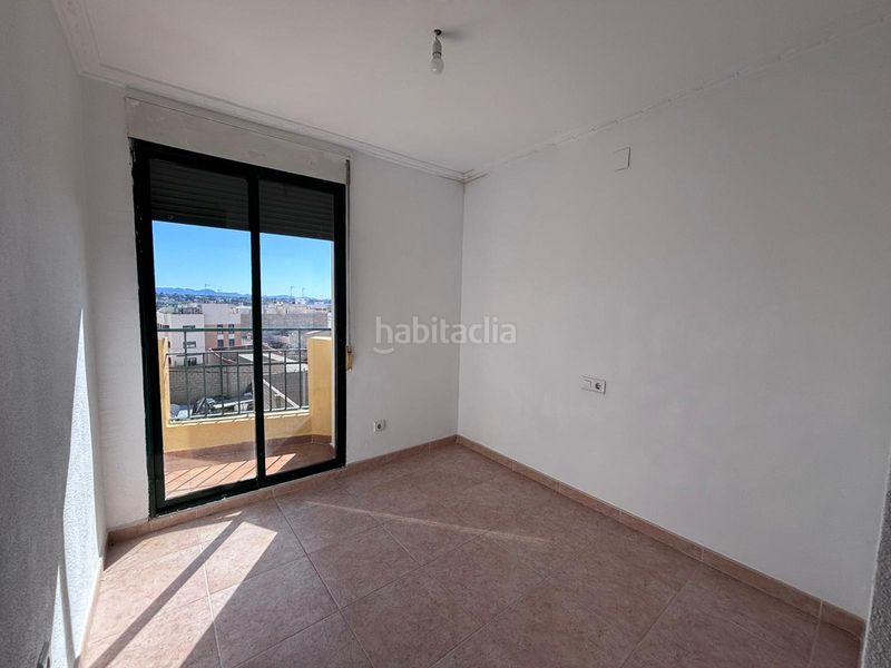 Foto c978dfa4-ae2f-4417-b2e6-defaf6f40668. Lloguer casa amb aparcament a Benaguasil