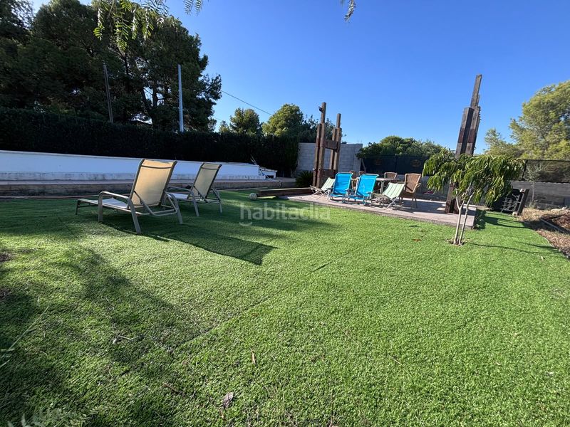 Foto 16b28134-505a-44a9-a8b5-a03dd124d30a. Chalet avec piscine dans Camí de Paterna-Lloma del Calderer Bétera