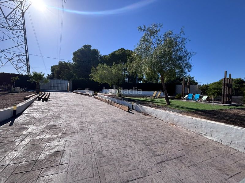 Foto 256c5302-0299-4a00-8632-7bf27ba11982. Chalet avec piscine dans Camí de Paterna-Lloma del Calderer Bétera