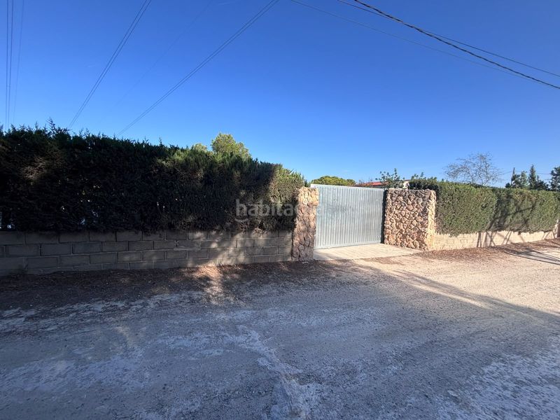 Foto 312c419f-d076-4171-aee0-b5734bc6ada3. Chalet avec piscine dans Camí de Paterna-Lloma del Calderer Bétera