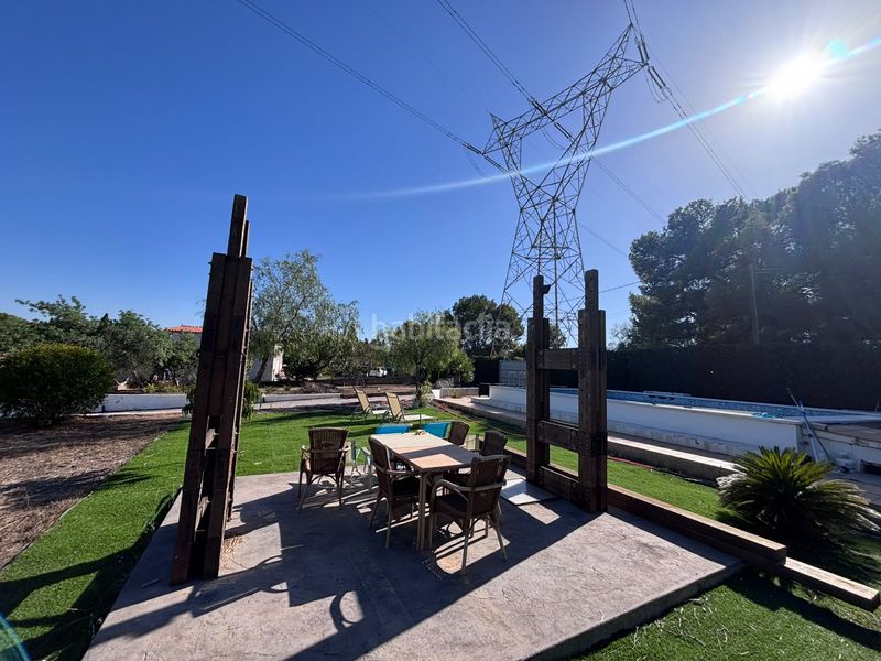 Foto 5f03b256-c9a8-4803-b938-10d95d9fe84f. Chalet avec piscine dans Camí de Paterna-Lloma del Calderer Bétera