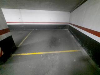 Location Parking voiture  Vrtarrilaren hogeitabia kalea 5. Se alquila parcela en san vicente