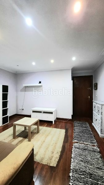 Foto 16da08c6-04f4-4f36-8e86-835e12acba36. Apartament amb calefacció a Centro Barakaldo