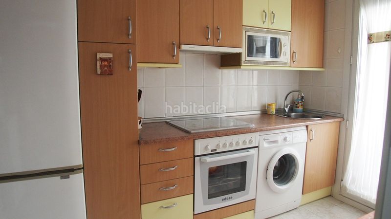 Foto 21c0ab5a-17fb-4b76-a0d0-423885b0b9f3. Apartament amb calefacció a Centro Barakaldo