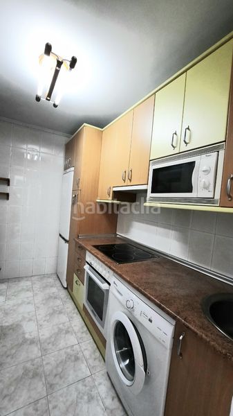 Foto cd1e3bd4-3714-4a23-b857-ab9269ba5086. Apartament amb calefacció a Centro Barakaldo