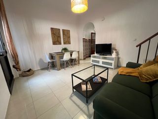 Location Maison jumelée  Calle enamorados 60. Alquiler exclusivo para estudiantes o trabajadores.