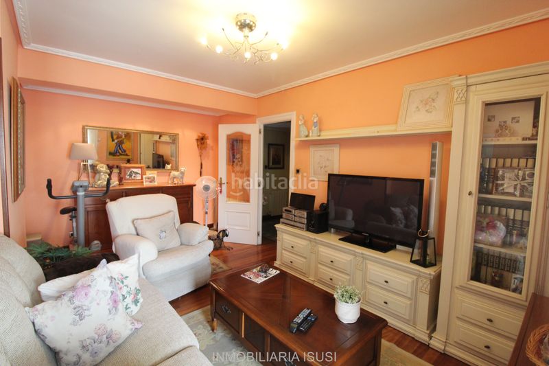 Foto 19a162dd-cc96-440f-886b-3d796956f175. Flat with heating in Centro Santurtzi