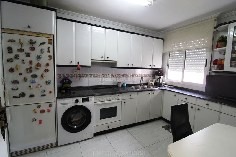 Foto bf1fa21c-96a1-40bc-8448-c48f0de937b0. Flat with heating in Centro Santurtzi