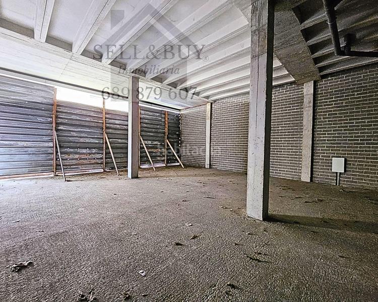 Foto 4de41f02-9887-402c-b19c-05ffe546b5a0. Location local commercial dans Revilla Camargo