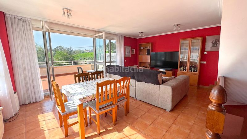 Foto 630301e8-cdb2-4451-8259-e92ccbc86249. Maison jumelée dans barrio romanzanedo 2 dans Revilla Camargo