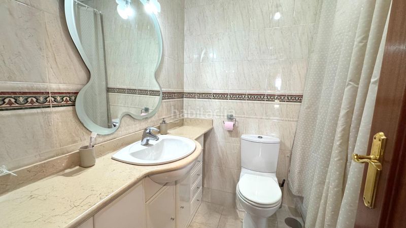 Foto cc820ea1-7da6-4d4f-9ff7-7d8e73c4c9a7. Maison jumelée dans barrio romanzanedo 2 dans Revilla Camargo