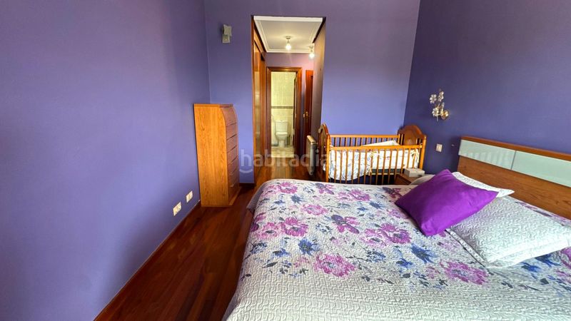 Foto fabd2ab2-9c81-431d-a457-473a76ba9a7c. Maison jumelée dans barrio romanzanedo 2 dans Revilla Camargo