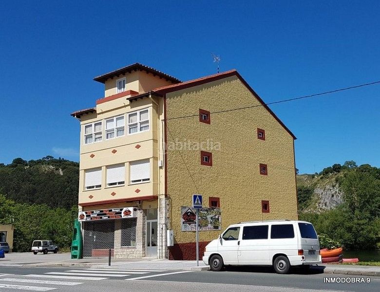 Foto af409cf5-ca2e-495a-9541-7f593cc879f8. Lloguer local comercial a n/a a Val de San Vicente