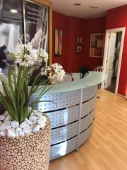 Local commercial  N/a. Impecable local en alquiler y venta en la plazasan bartolome