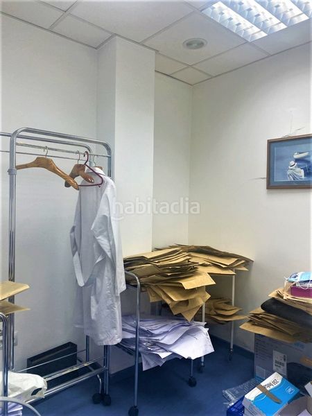 Foto ebc138cf-7323-4ec4-b159-7507eca73fbc. Local comercial a Centro Torrelavega